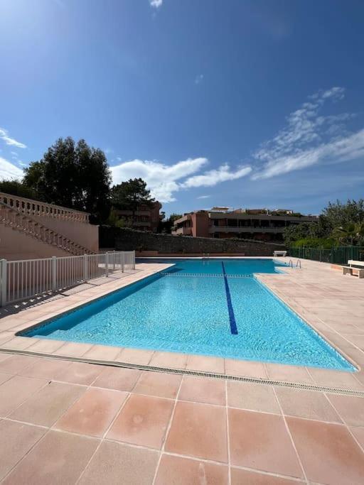 Appartement Avec Jardin Au Coeur De Saint-Tropez. 外观 照片